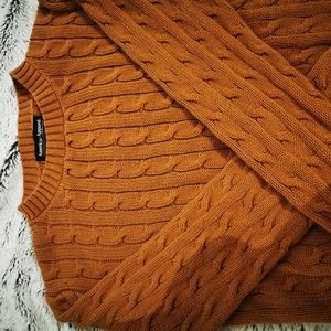 6 FOR $6 AMERICAN APPREAL CREWNECK KNIT SWEATER!